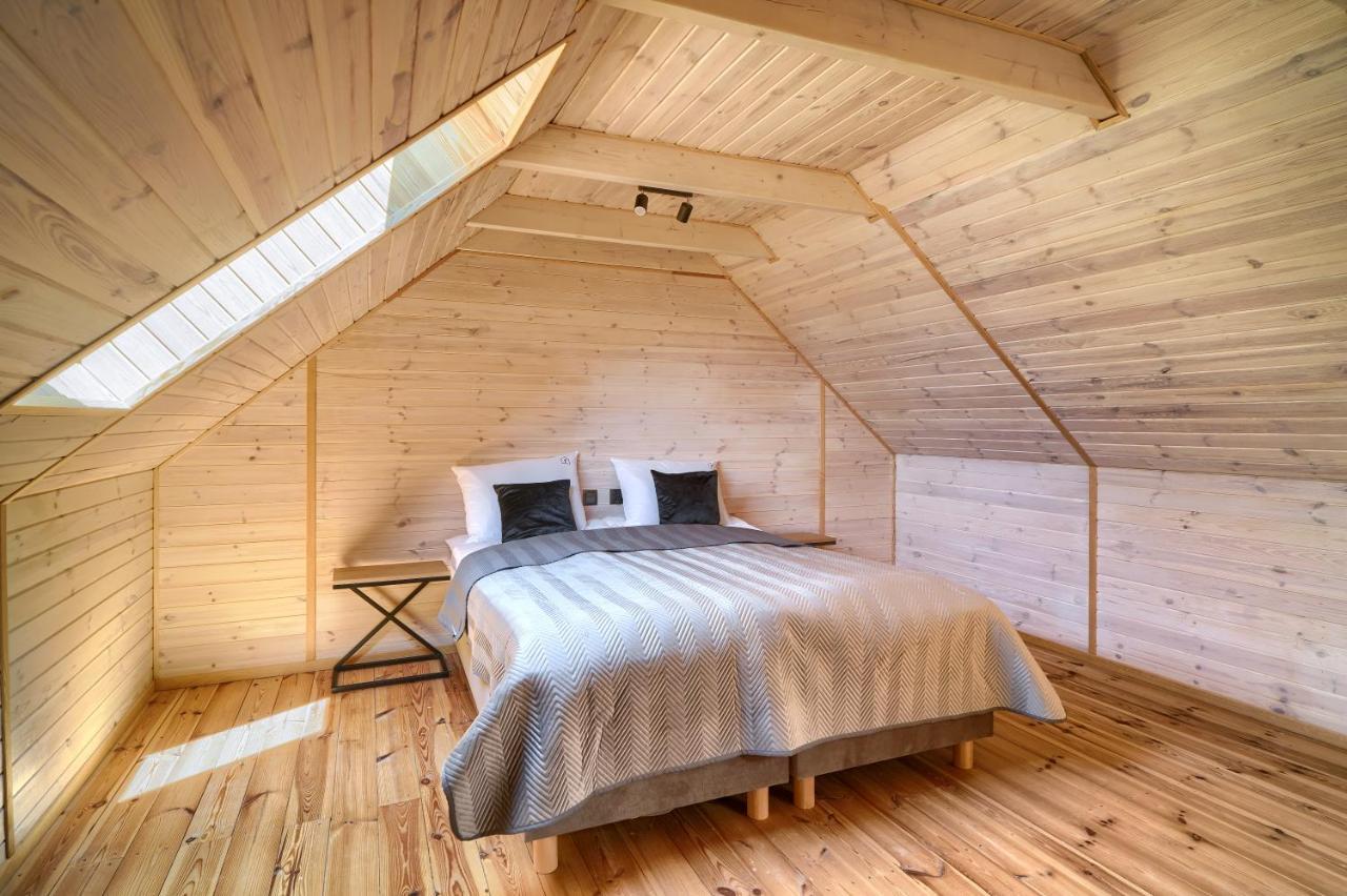 Apartamenty 7 Debow Pleśna Esterno foto