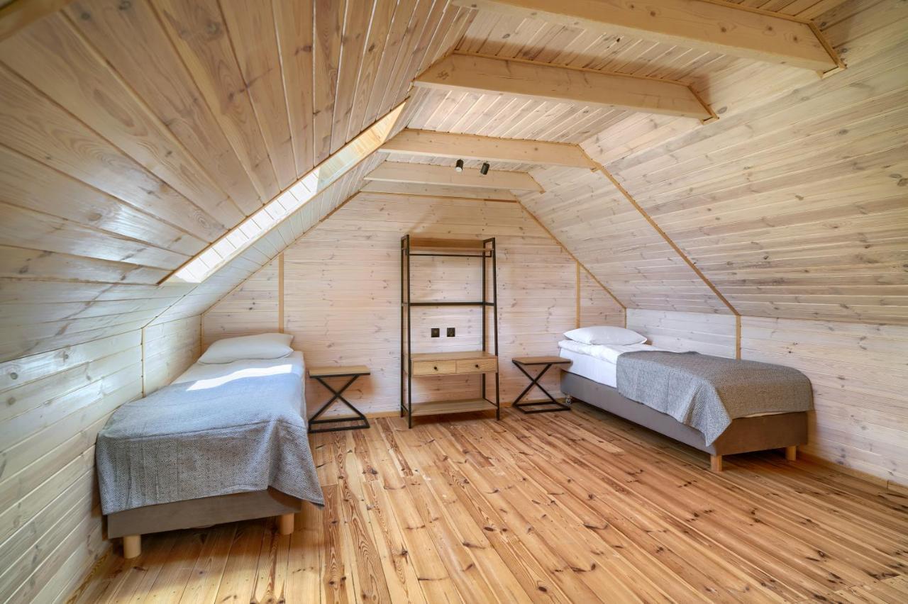Apartamenty 7 Debow Pleśna Esterno foto
