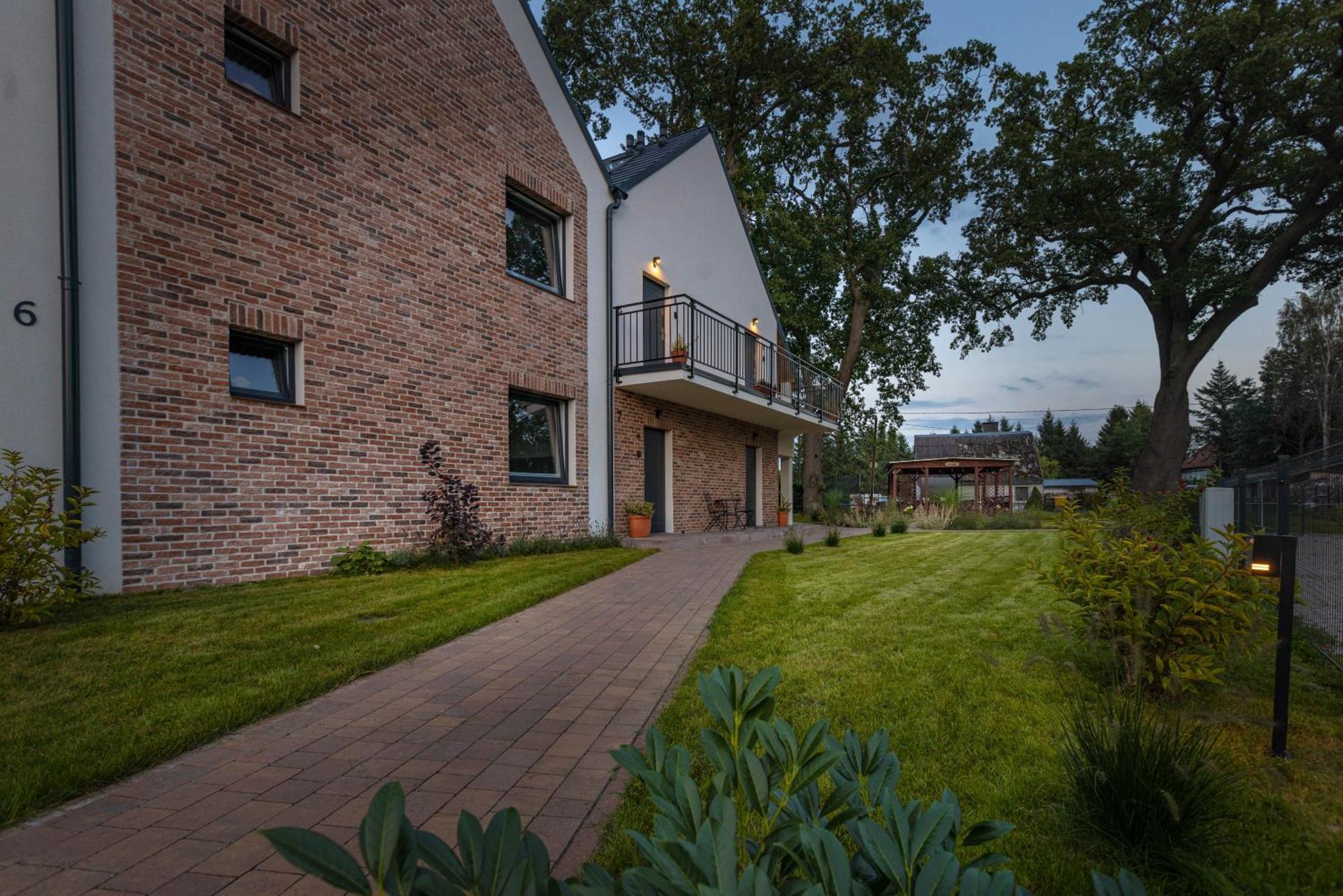 Apartamenty 7 Debow Pleśna Esterno foto